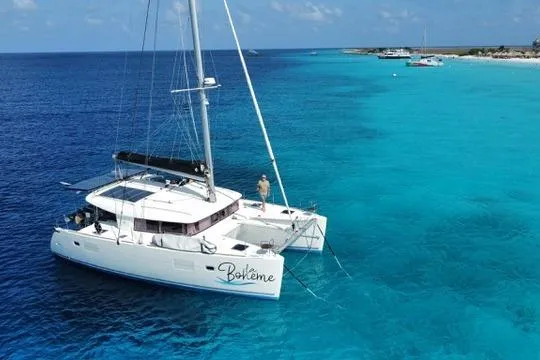 Lagoon 400 S2 Catamaran